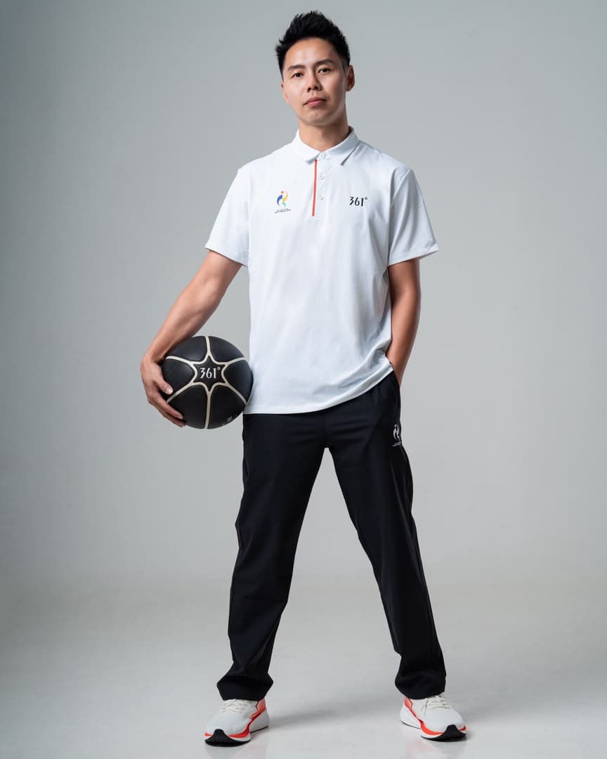 Coach Wee Portrait